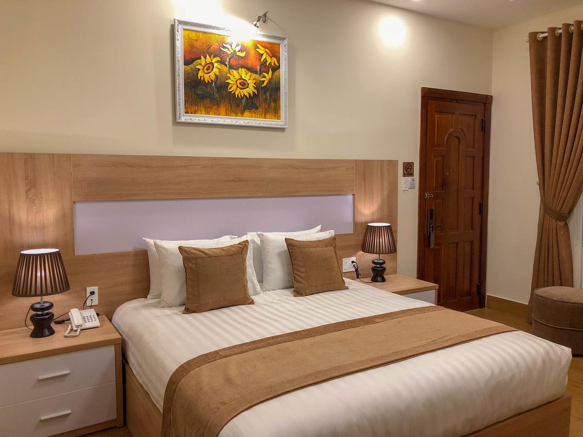 Hana Dalat Hotel Exterior photo